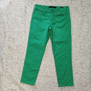 Calvin Klein Green Jeans Skinny Crop Size 8 97% Cotton Embroidered Pocket
